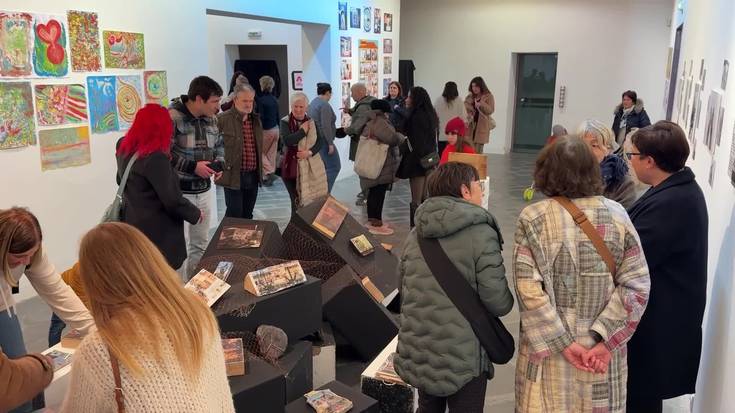 Jabetze Eskolako emakumeen lanen erakusketa zabalik