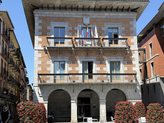 Tolosako Udalak bat egin du lesbianen ikusgarritasunaren aldeko adierazpenarekin