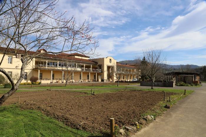 Iurramendiko baratze parke ekologikoan erabiltzaile berriak hasi dira lanean