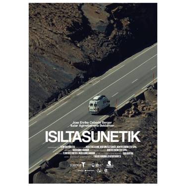"Isiltasunetik" dokumentala