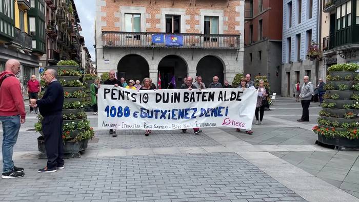 Tolosaldeko Jubilatu eta Pentsiodunen elkarretaratzea eta manifestazioa