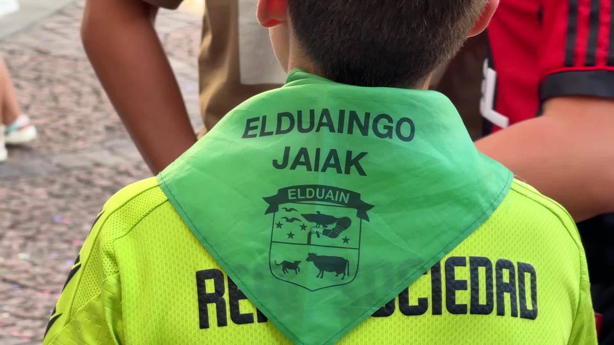 Basurdearen jaitsierak eman dio hasiera festari