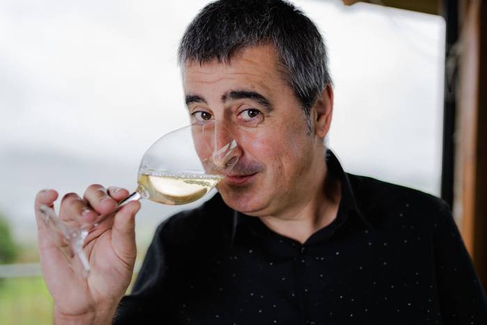 Dastaketa komentatua