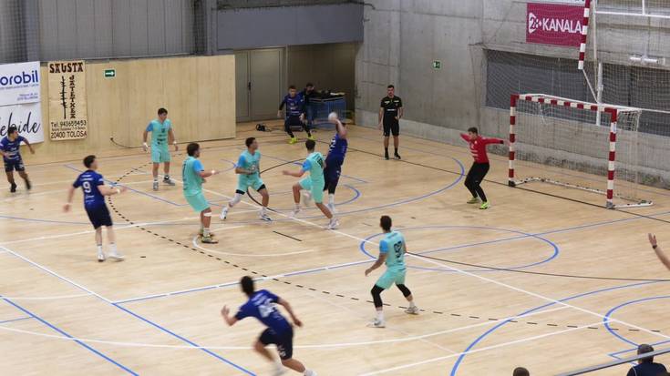 Tolosa CF Eskubaloia 25 Balonmano Tarazona 23