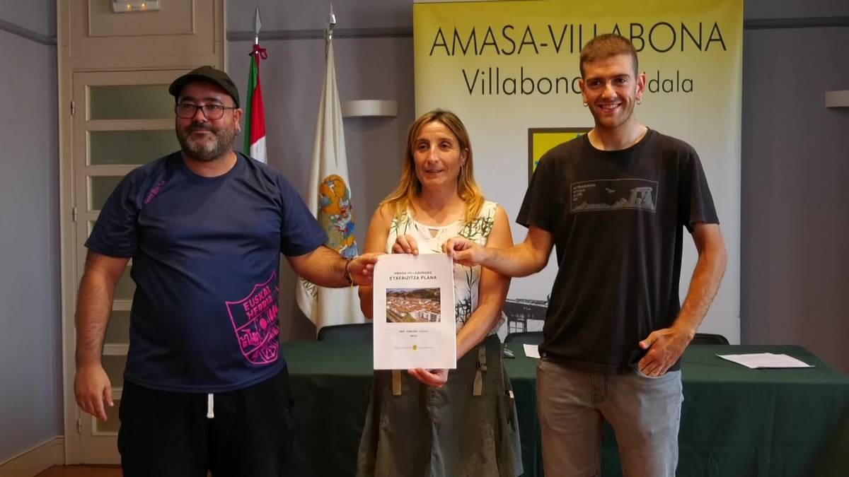 Amasa-Villabonako Udalak onartu berri duen Etxebizitza Plana aurkeztu du