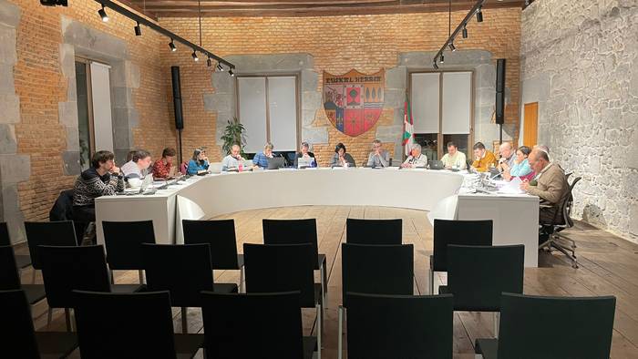 Tolosako Udalaren apirileko Osoko Bilkura zuzenean 28 Kanalean