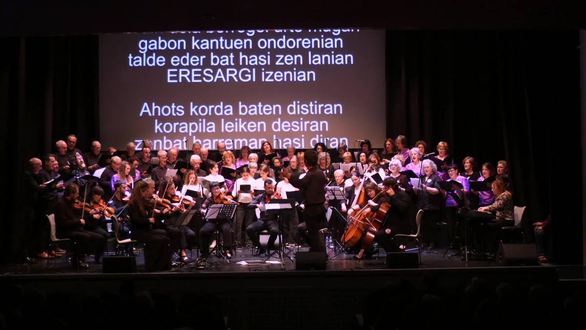 Eresargi Abesbatzaren 40. urteurrena