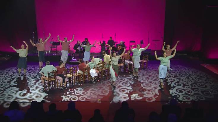 Oinkariko dantzari eta dantzari ohiek nola bizi izan dute taldea?