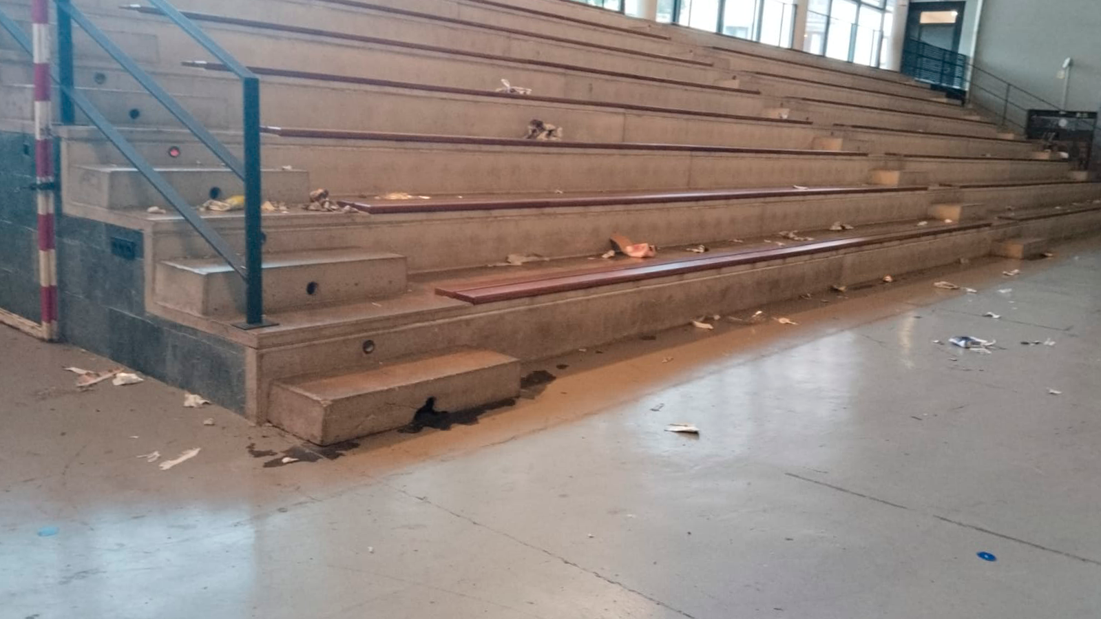 Frontoia itxita erabilera desegokiagatik
