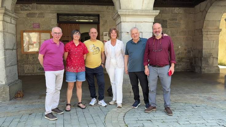"Intxausti urtea" ospatuko dute, Rikardo eta German Intxaustiren lana omentzeko