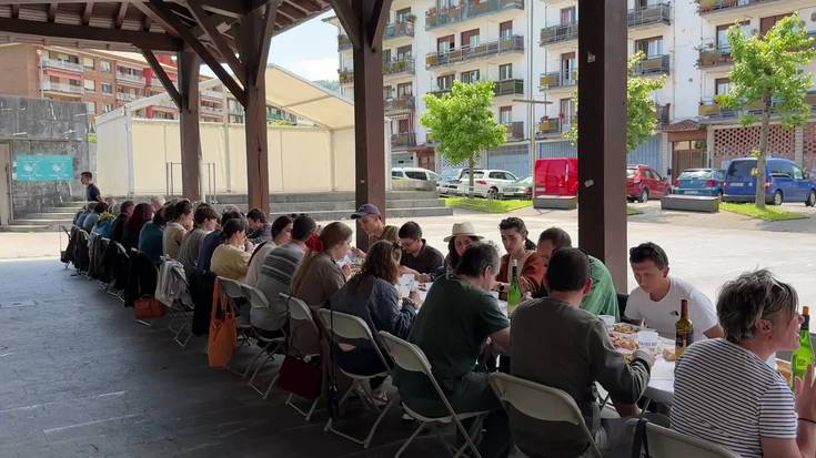 Euskaraldiari amaiera emateko festa egin dute