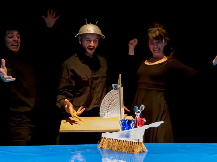 LA LLAMADA DEL MAR – Mots de Tête Compagnie