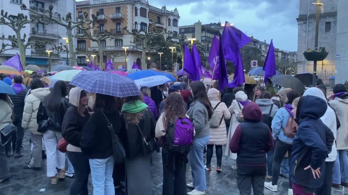 Faxismoaren aurka, aliantza feminista