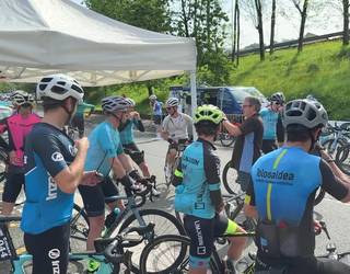 XI. Olano martxa zikloturista egin dute larunbatean