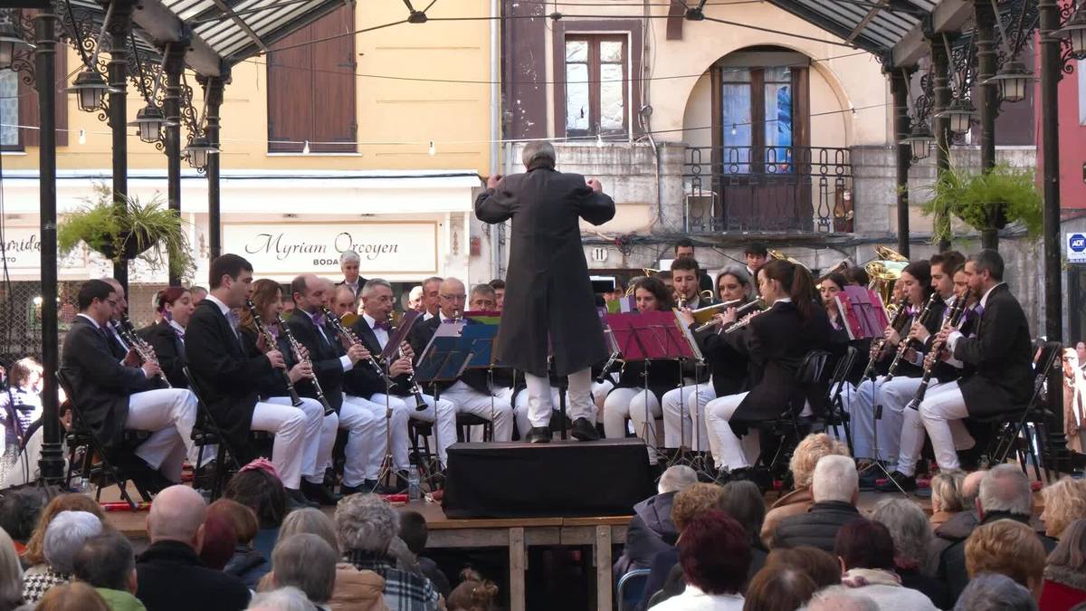 Tolosako Udal Musika Bandaren Pregoi Kontzertua