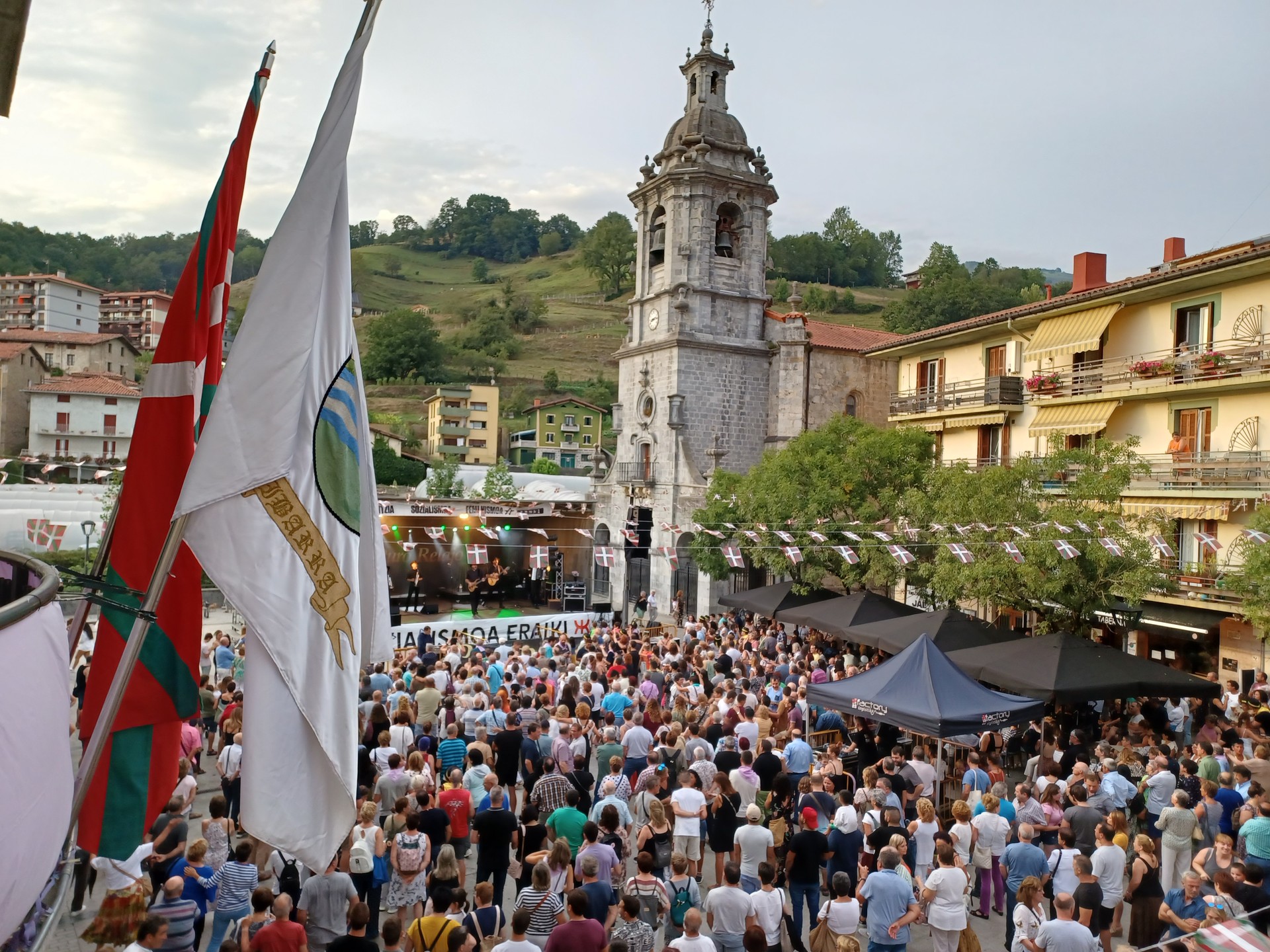 Ibarrako festa batzordearen bilkura deialdia