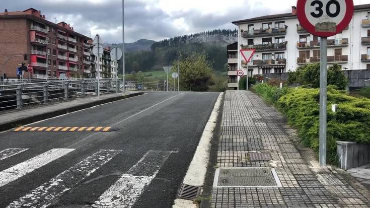 Ikaztegietako Hertell kooperatiban langile bat hil da