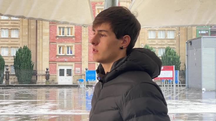 Martxel Iztueta profesional mailan debuta egiteko prest dago