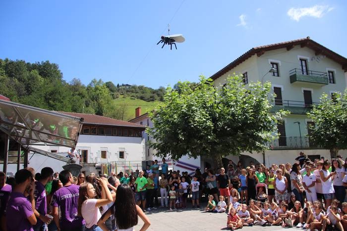 Lau eguneko egitaraua San Bartolomeren bueltan