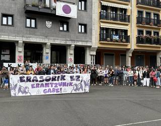 Anoetarrek gogor salatu dituzte Kuadrilla eguneko eraso sexistak