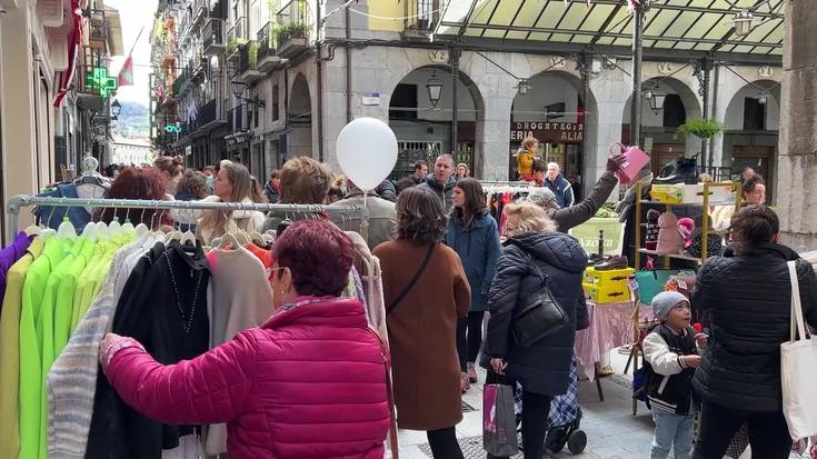 10.000 € eta 500 sari baino gehiago Tolosako hainbat dendetan