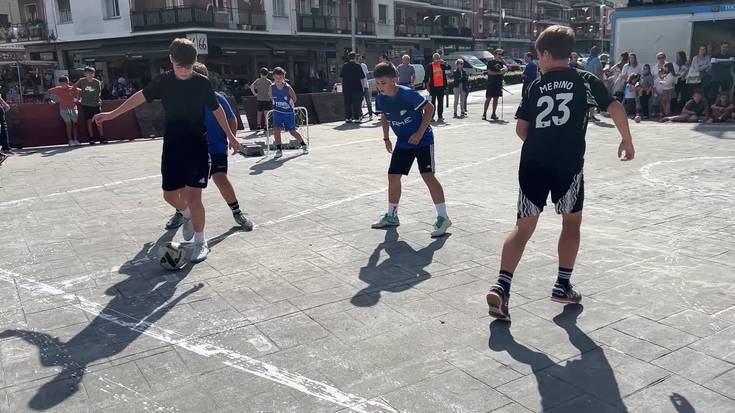 Haurrek kirola eginez ospatu dituzte Berazubiko festak