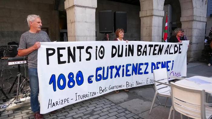 Jubilatu eta pentsiodunen elkarretaratzea eta manifestazioa