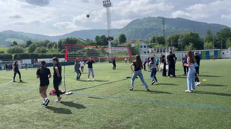 Giro bikaina Aiztondoko festan
