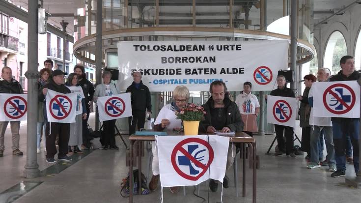 TOPAk ospitale publikoa eskatzen jarraitzen du