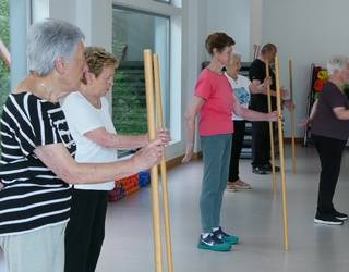 Bizi ON! - Adinean aurrera