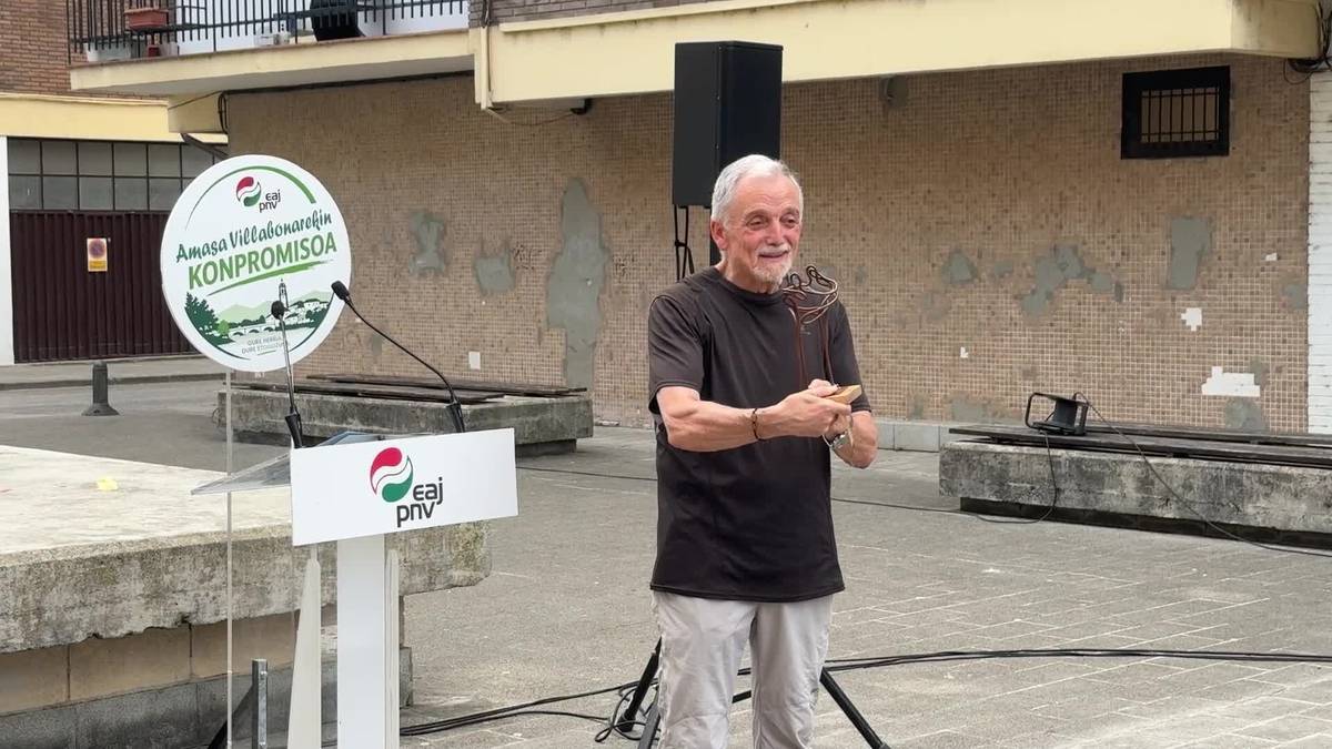 Juan Mari Iparragirre omendu dute Villabonan