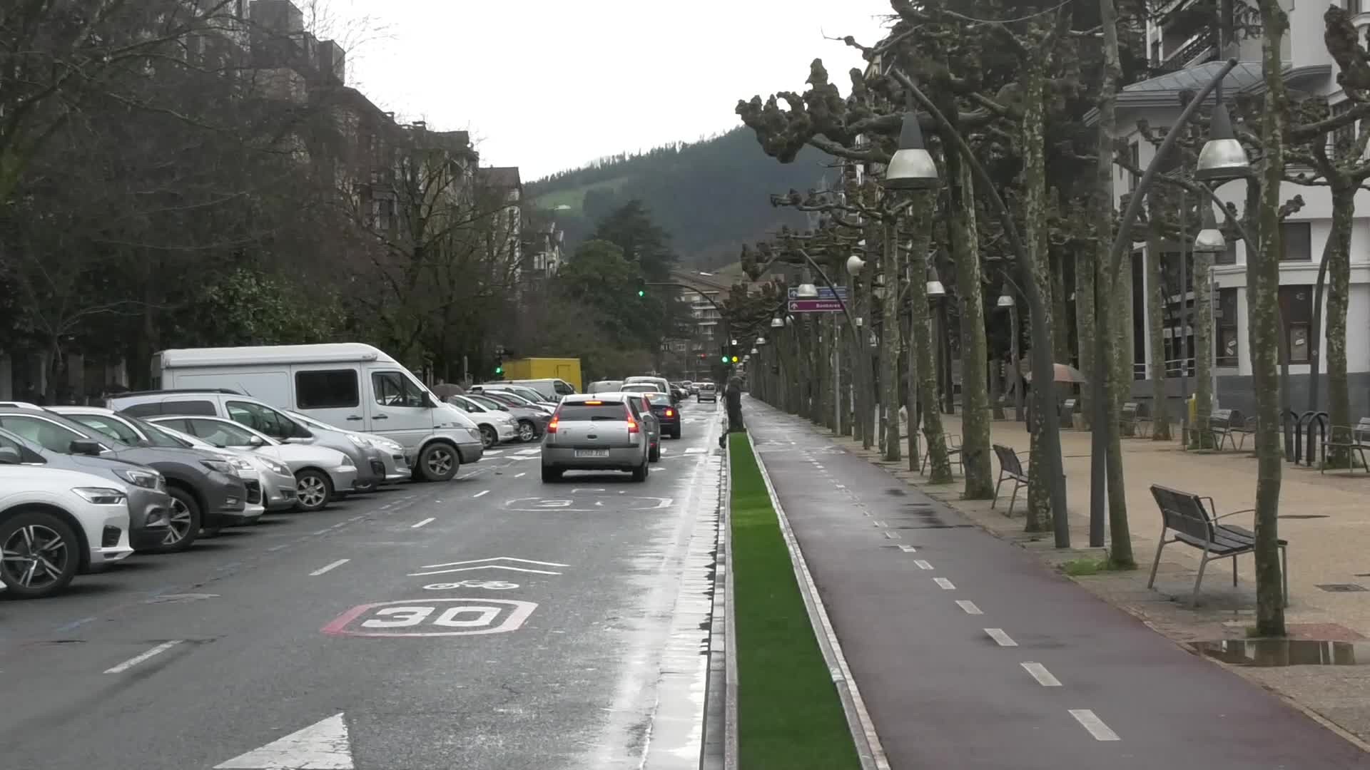 Trafiko mozketak Tolosako Herri Krosa eta Berazubiko festak direla eta
