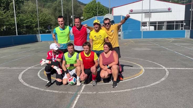 Futbol partidua itzuli da Amarozko festetara