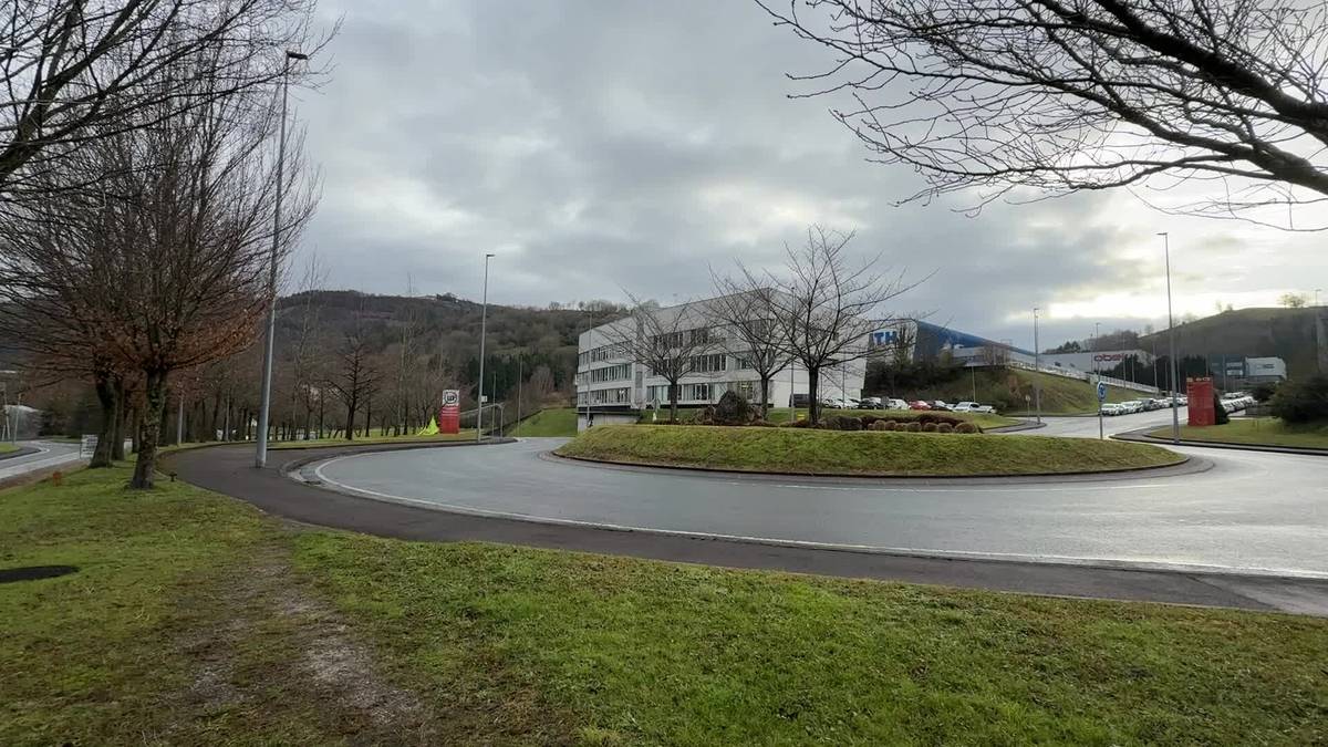 TO06 autobus linean aldaketak astelehenetik aurrera