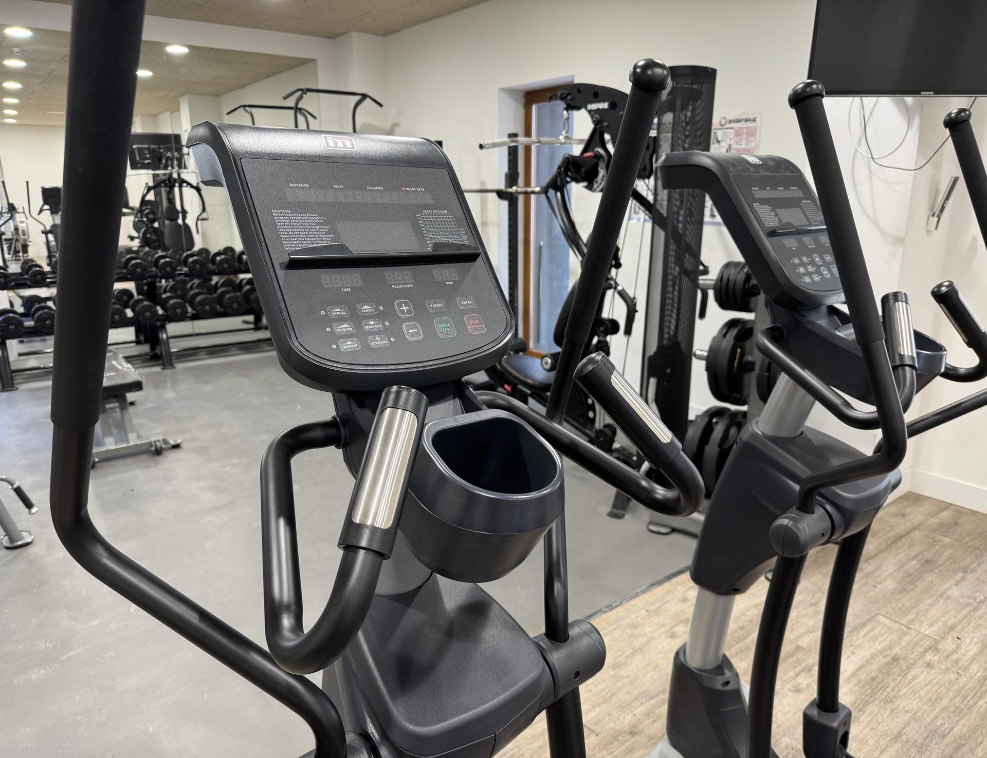 Amezketako gimnasioan ekipamentu berriak
