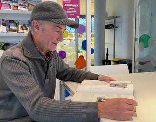 Arbasoei gorazarre, Altzoko baserri eta etxeak, herriko kultur transmisiorako tresna, ondu du Manu Olanok