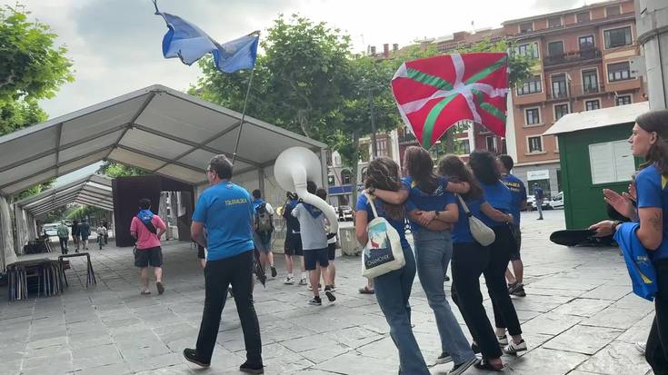 Txapela eta bandera Tolosaldera