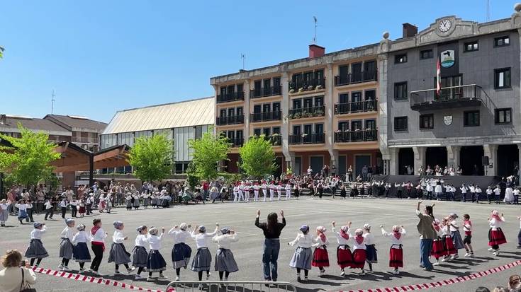 Dantzari Txiki Eguna ospatu da Anoetan