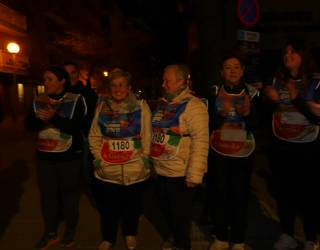 Maixux Zugarramurdi eta familiakideak Korrikaren abestia kantatzen