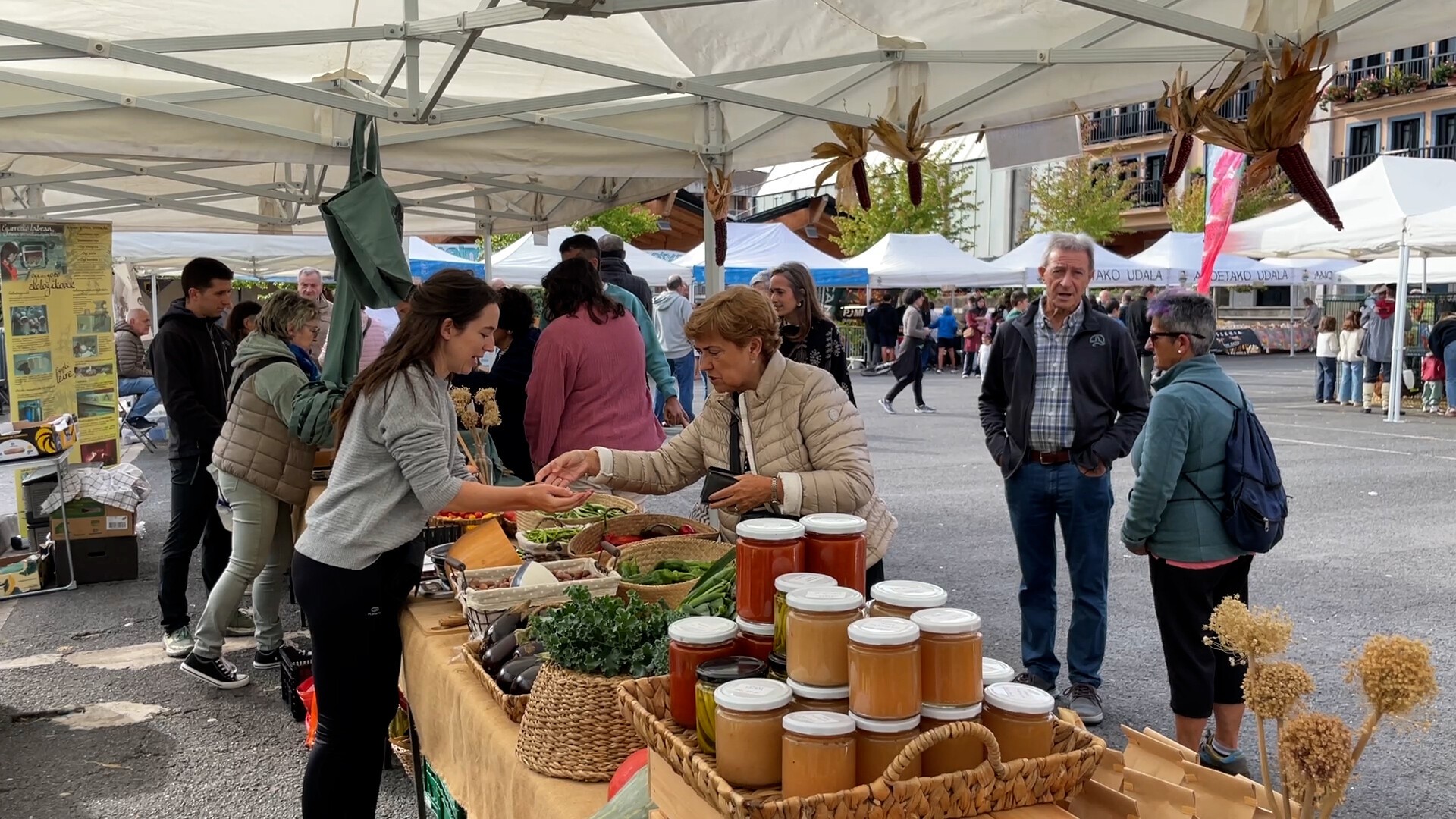 Festa giroan ospatu dute Euskal Jaia Anoetan