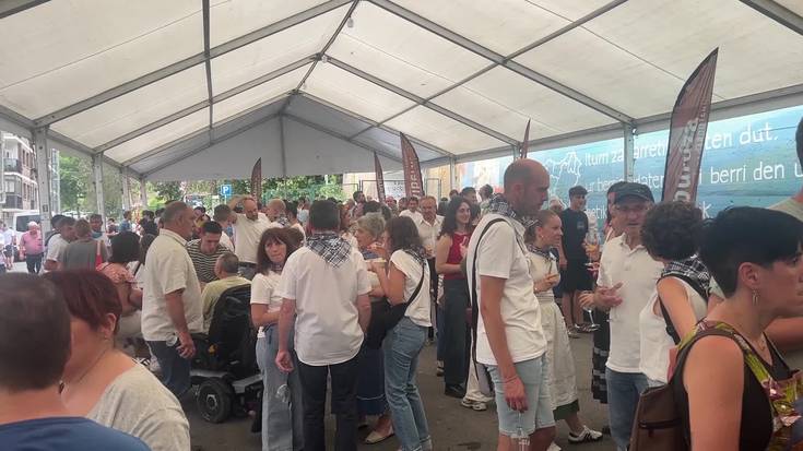 Sagardoa eta pintxoak Santio egunean