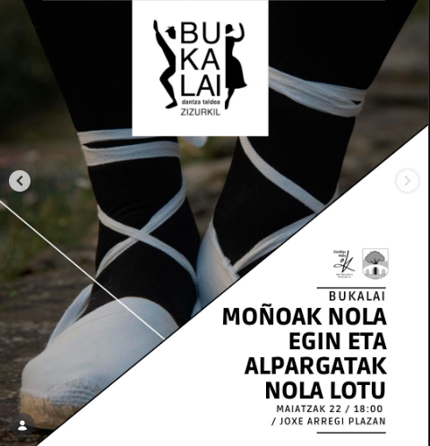 "Moñoak nola egin eta alpargatak nola lotu" tailerra