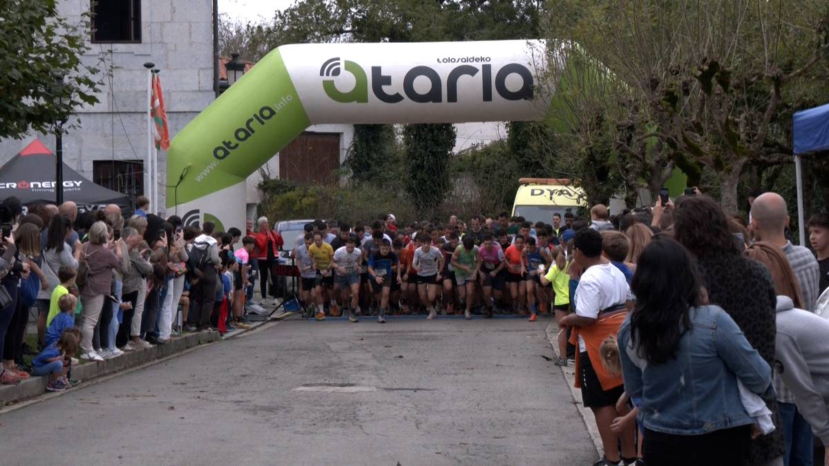 Eltxotrail lasterketan ibilbide motzean Pajares eta Muzas garaile, maratoi erdian Lujanbio eta Kortazar