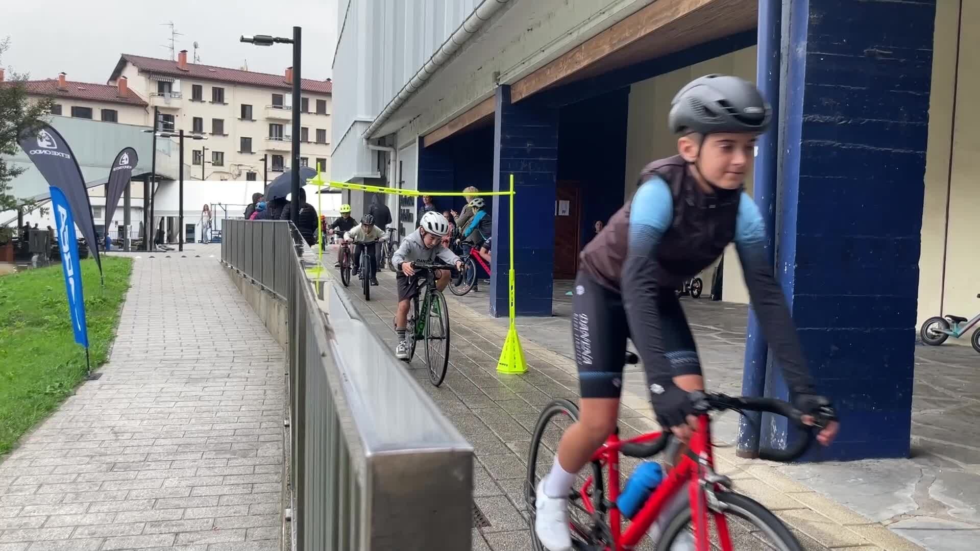 Bizikleta-ginkana, Danena K.E-ren urteurrena ospatzeko