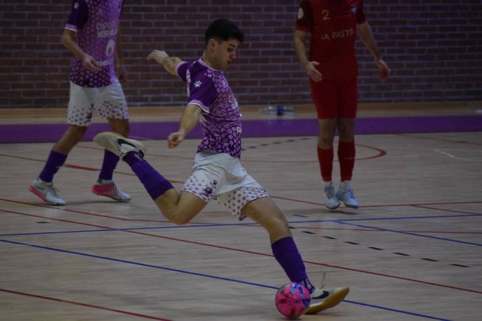 Belabieta futsalarekin dardarka