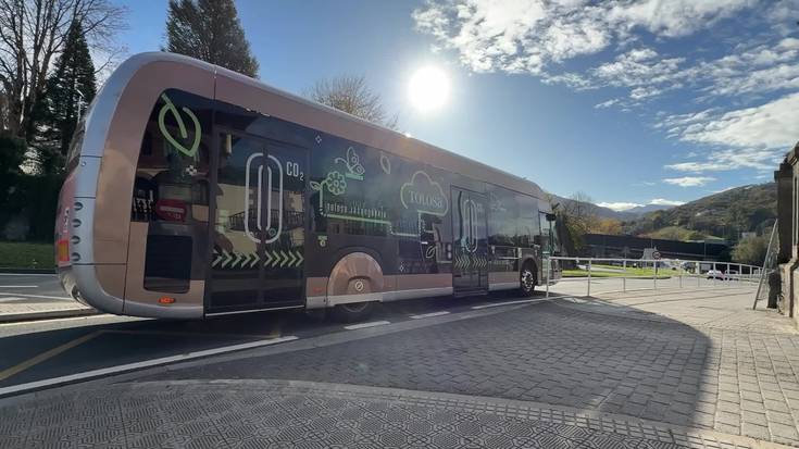 Egunean lau aldiz igoko da hiribusa Iurramendi egoitzara