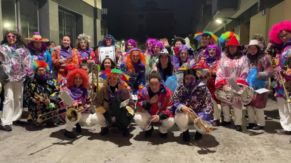 Txarangorak kaleak hartu ditu bigarrengoz Ostiral Mehean