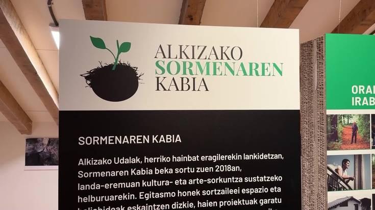 Maddi Astigarraga debatarrak jaso du Sormenaren Kabia 2026 beka