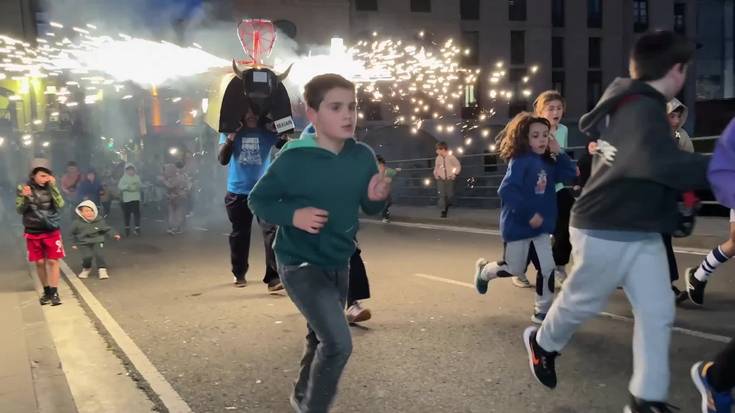 Suzko zezenek itxi dute Piñata igandea