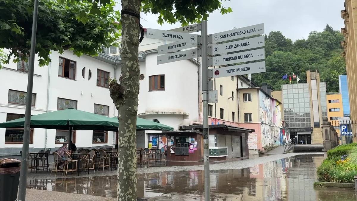 Tolosako Udalak herriguneko eta mendi ibilbideetako seinale berriak jarri ditu